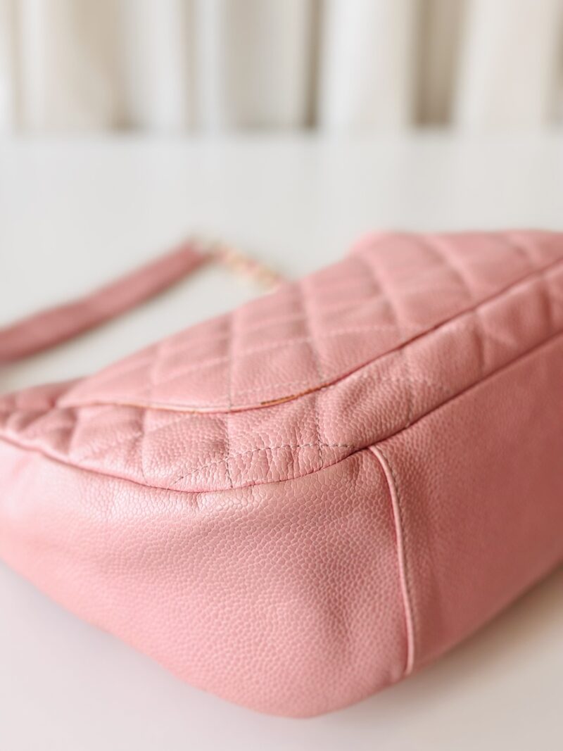 Chanel shoulder bag - Image 9