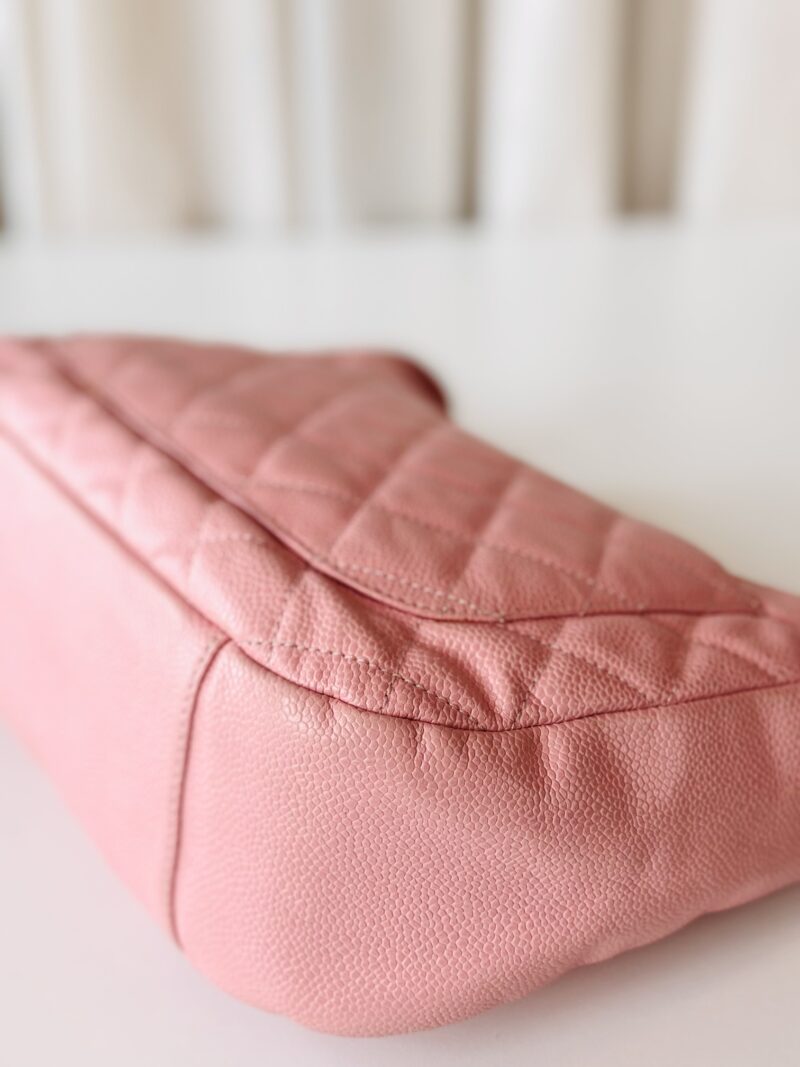 Chanel shoulder bag - Image 10