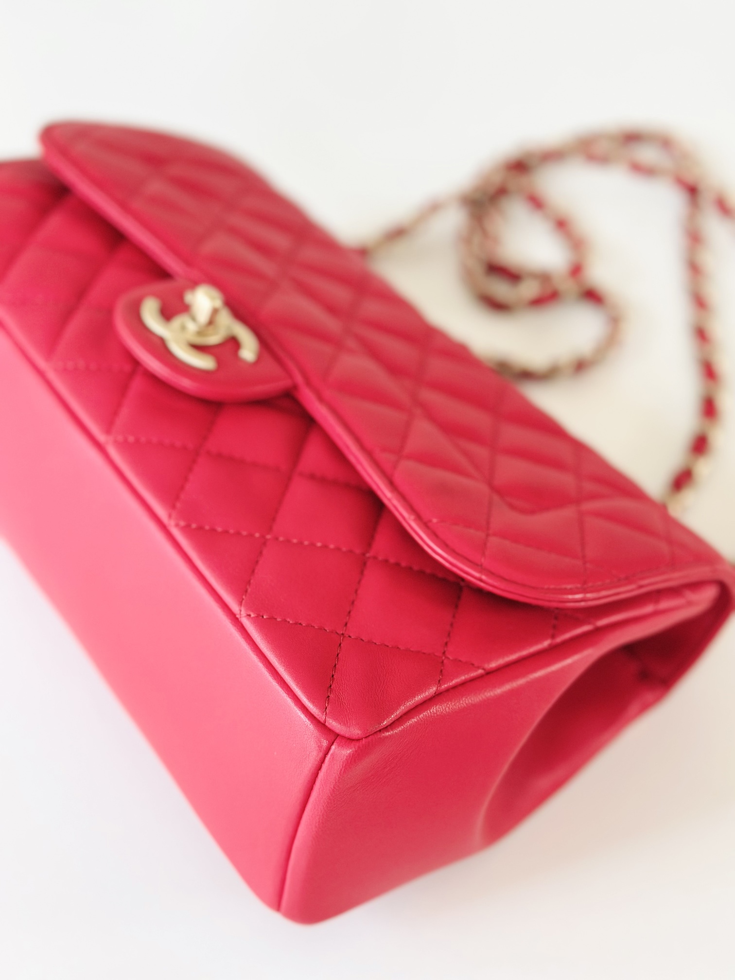 Chanel single flap bag - Image 7