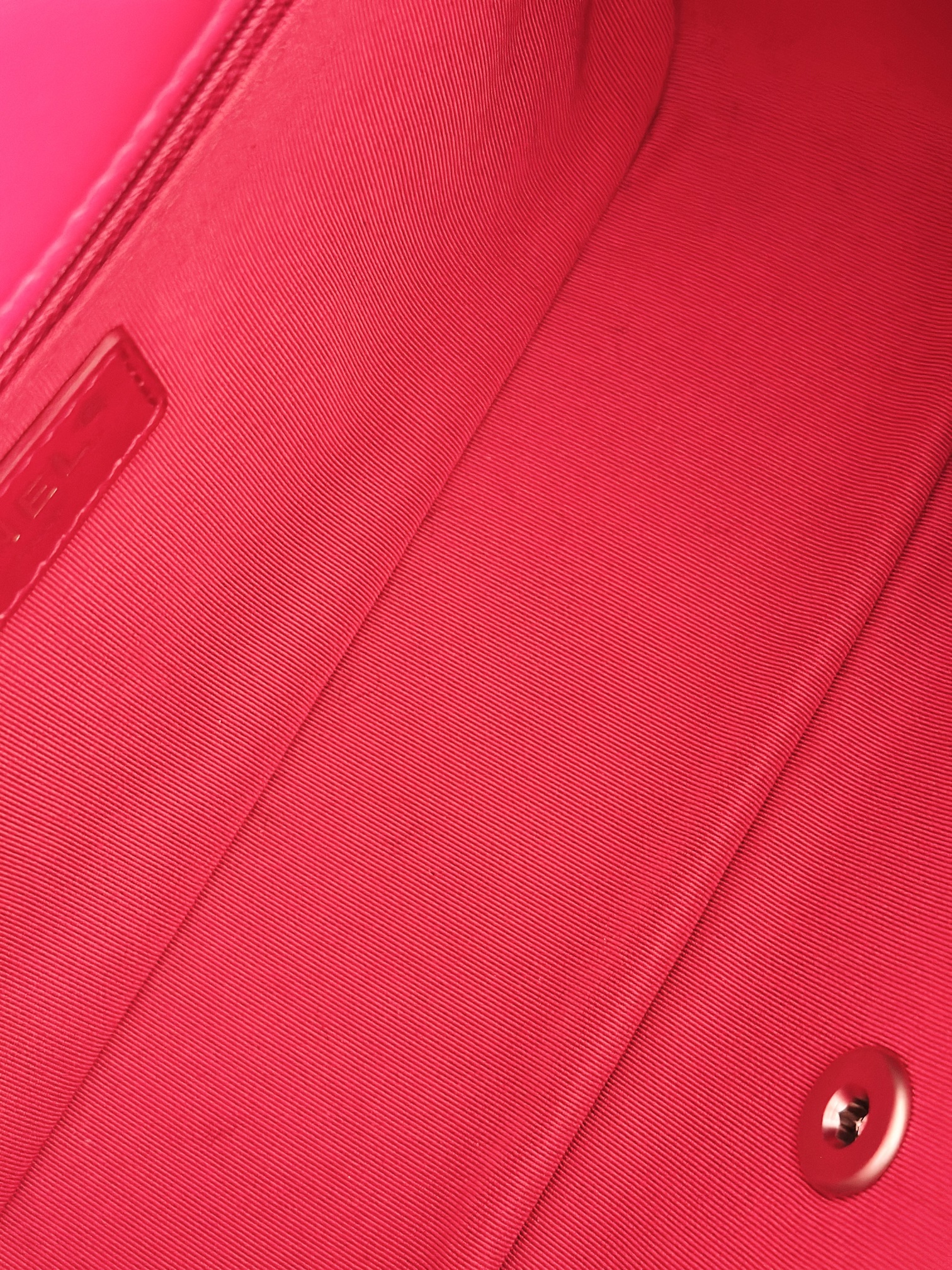 Chanel single flap bag - Image 10