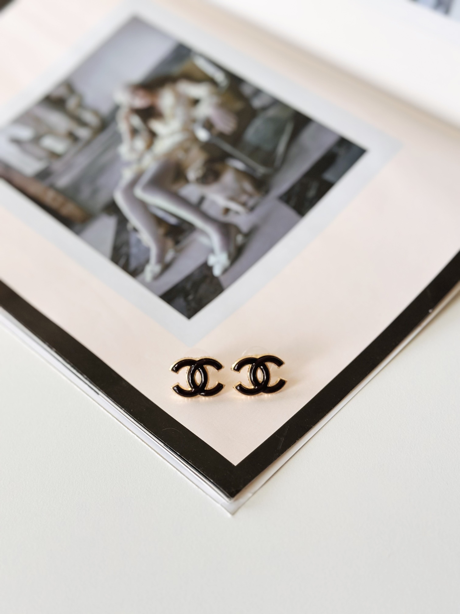 Chanel brown earrings