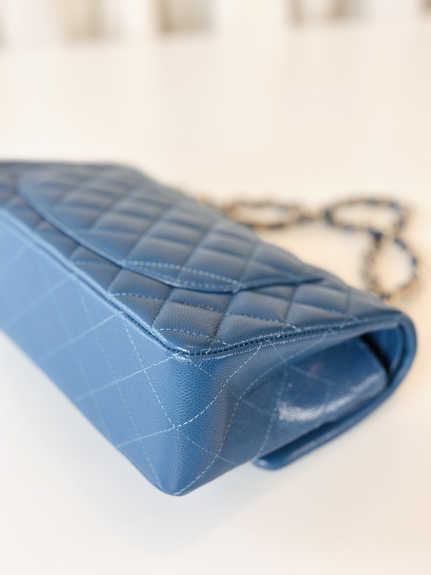 Chanel classic double flap bag small - Image 9