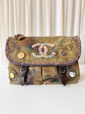 Chanel Graffiti tweed Toile On The Pavement