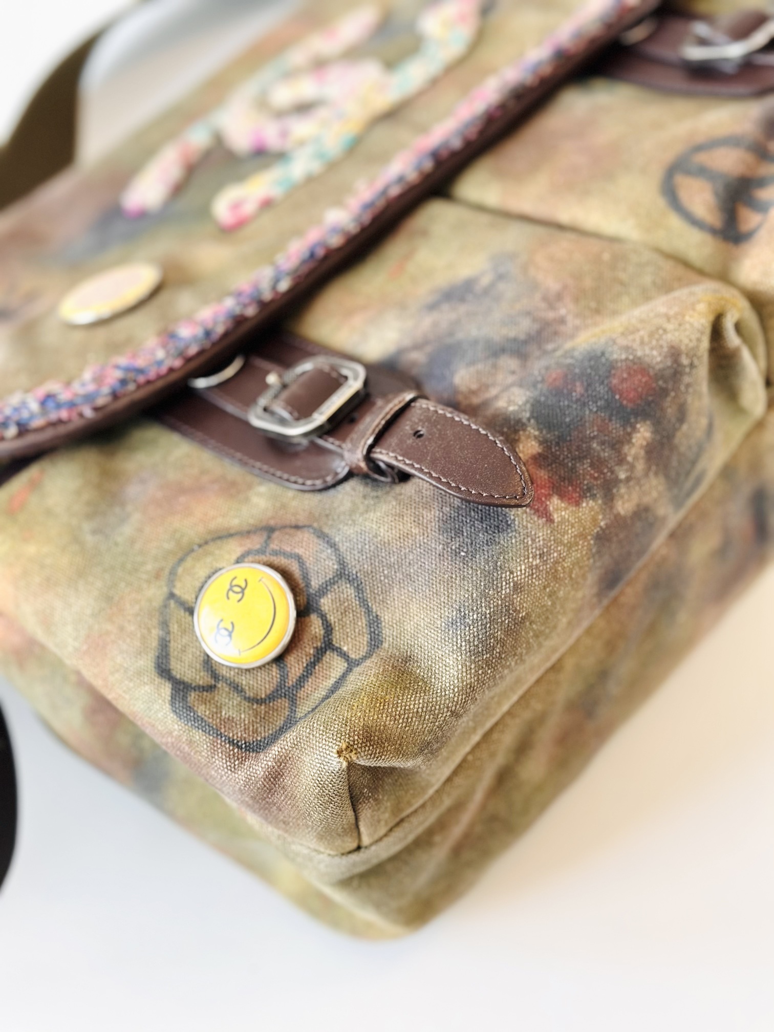 Chanel Graffiti tweed Toile On The Pavement - Image 7