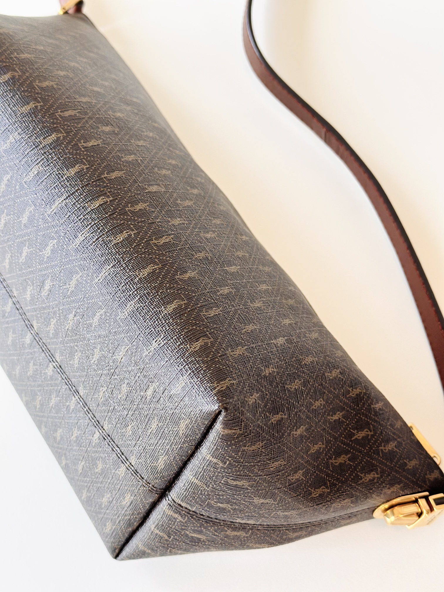 Saint Laurent shoulder bag - Image 9