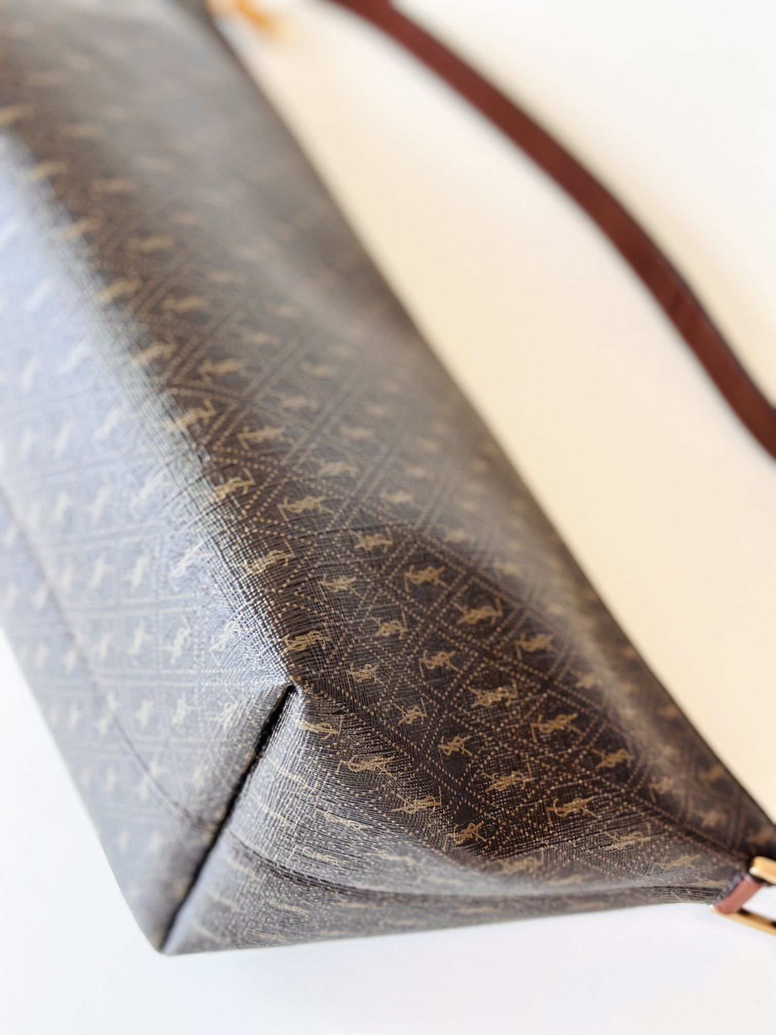 Saint Laurent shoulder bag - Image 11