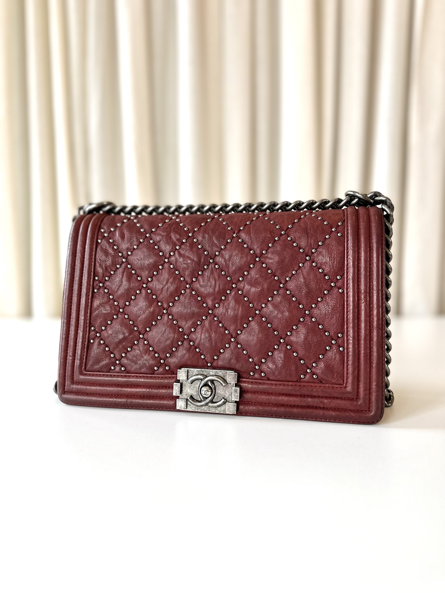 Chanel boy bag studs - Image 2