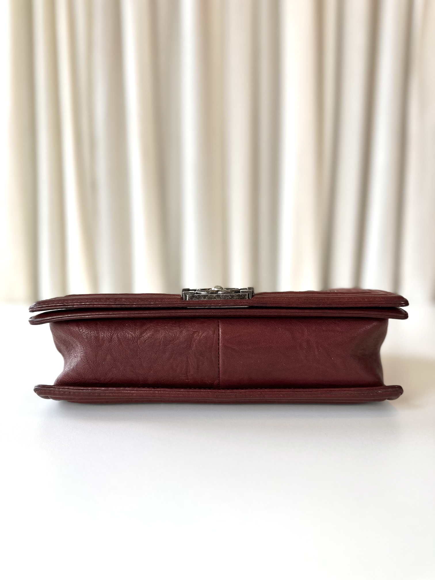 Chanel boy bag studs - Image 5