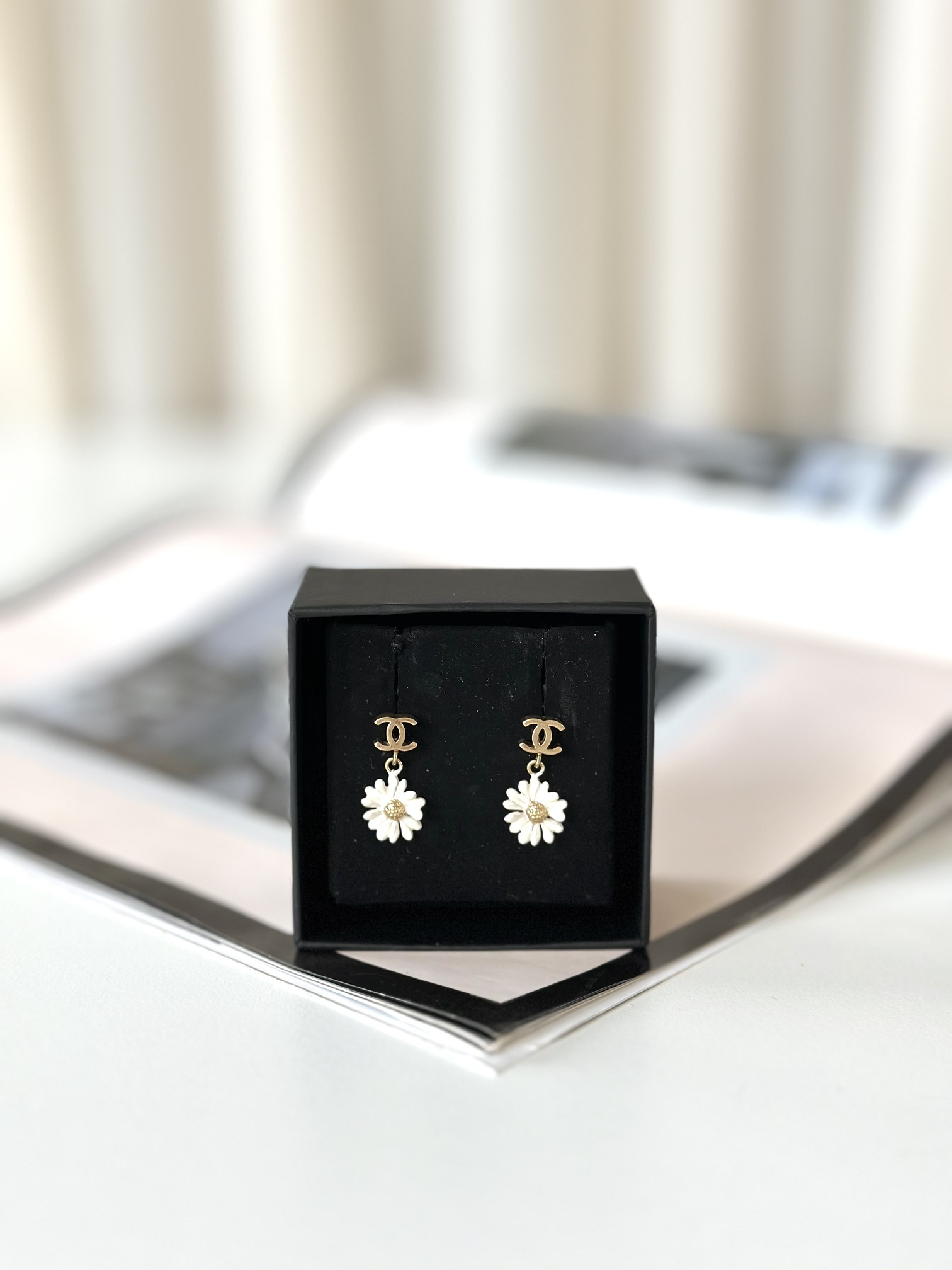 Chanel flower earrings