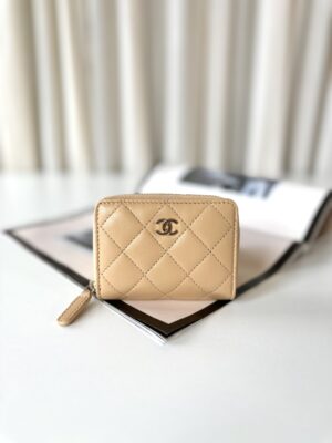 Chanel beige wallet