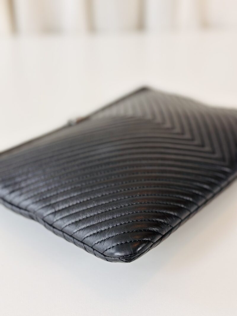 Chanel chevron boy clutch - Image 7
