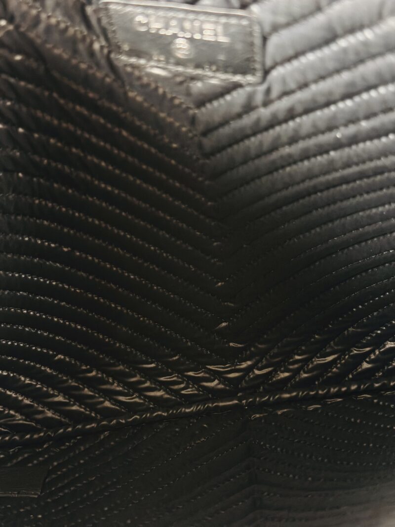 Chanel chevron boy clutch - Image 3