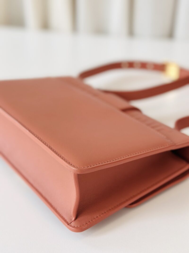 Dior 30 montaigne - Image 5