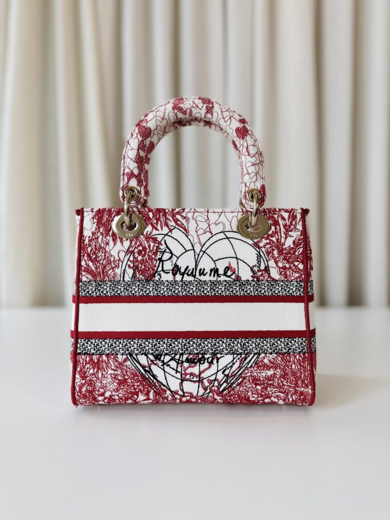RESERVED Lady Dior embroidered Royaume RESERVED - Image 11