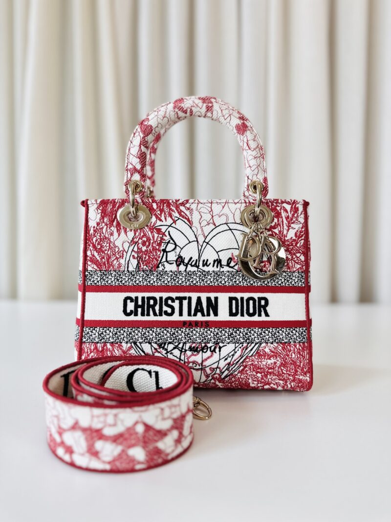 RESERVED Lady Dior embroidered Royaume RESERVED - Image 10