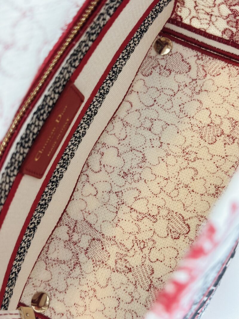 RESERVED Lady Dior embroidered Royaume RESERVED - Image 4