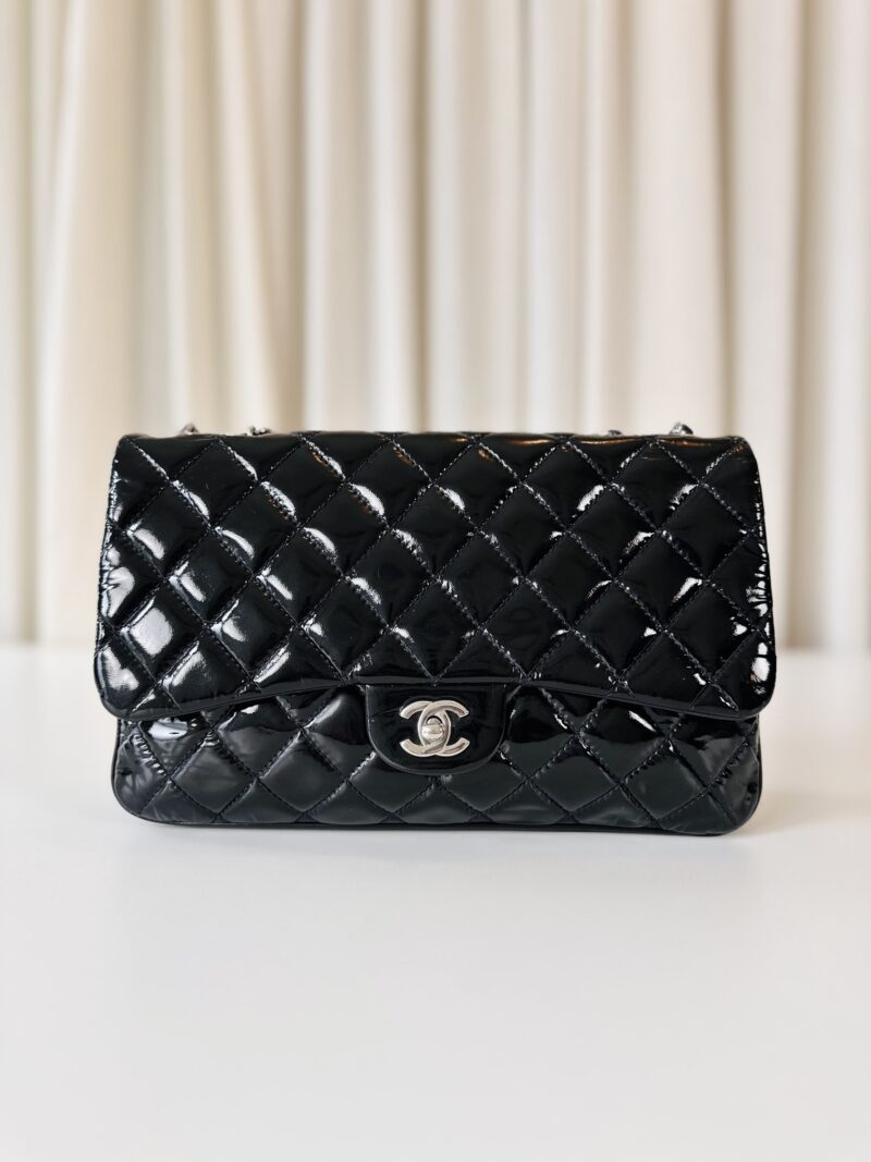 Chanel patent single flap bag - Image 16