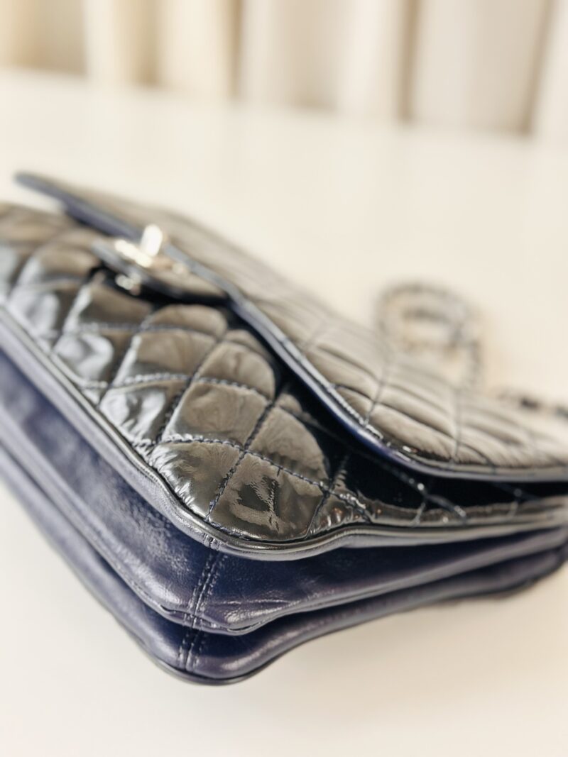 Chanel patent single flap bag - Image 11