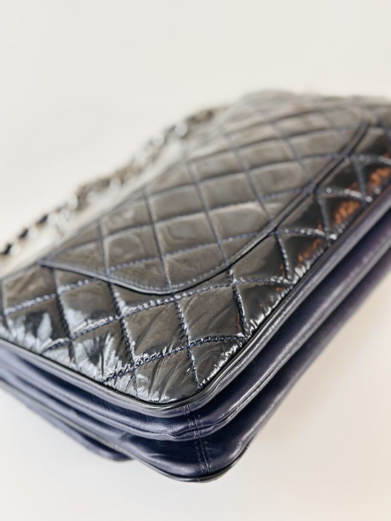 Chanel patent single flap bag - Image 10