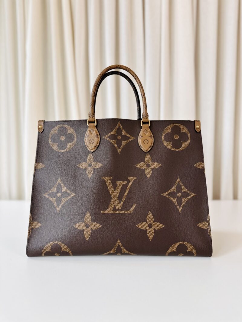 Louis Vuitton On The Go GM