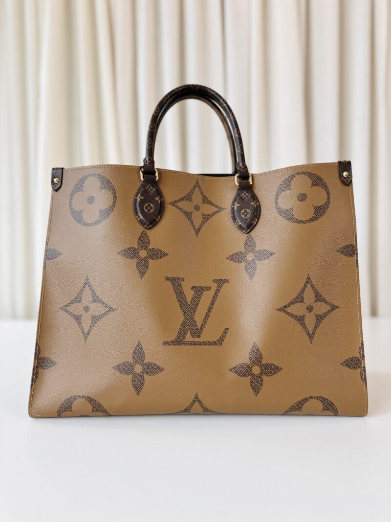 Louis Vuitton On The Go GM - Image 2
