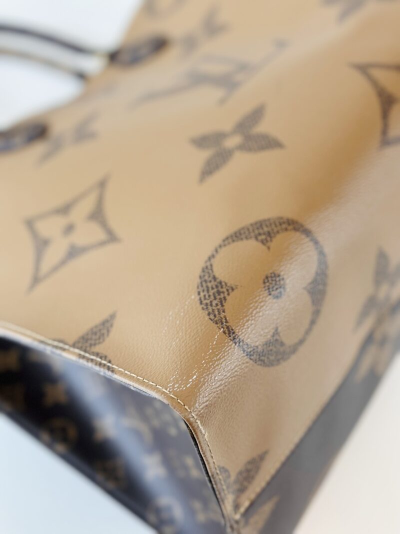 Louis Vuitton On The Go GM - Image 6
