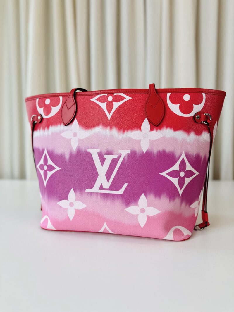 Louis Vuitton Escale Neverfull MM - Image 2