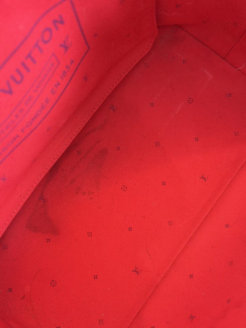 Louis Vuitton Escale Neverfull MM - Image 12