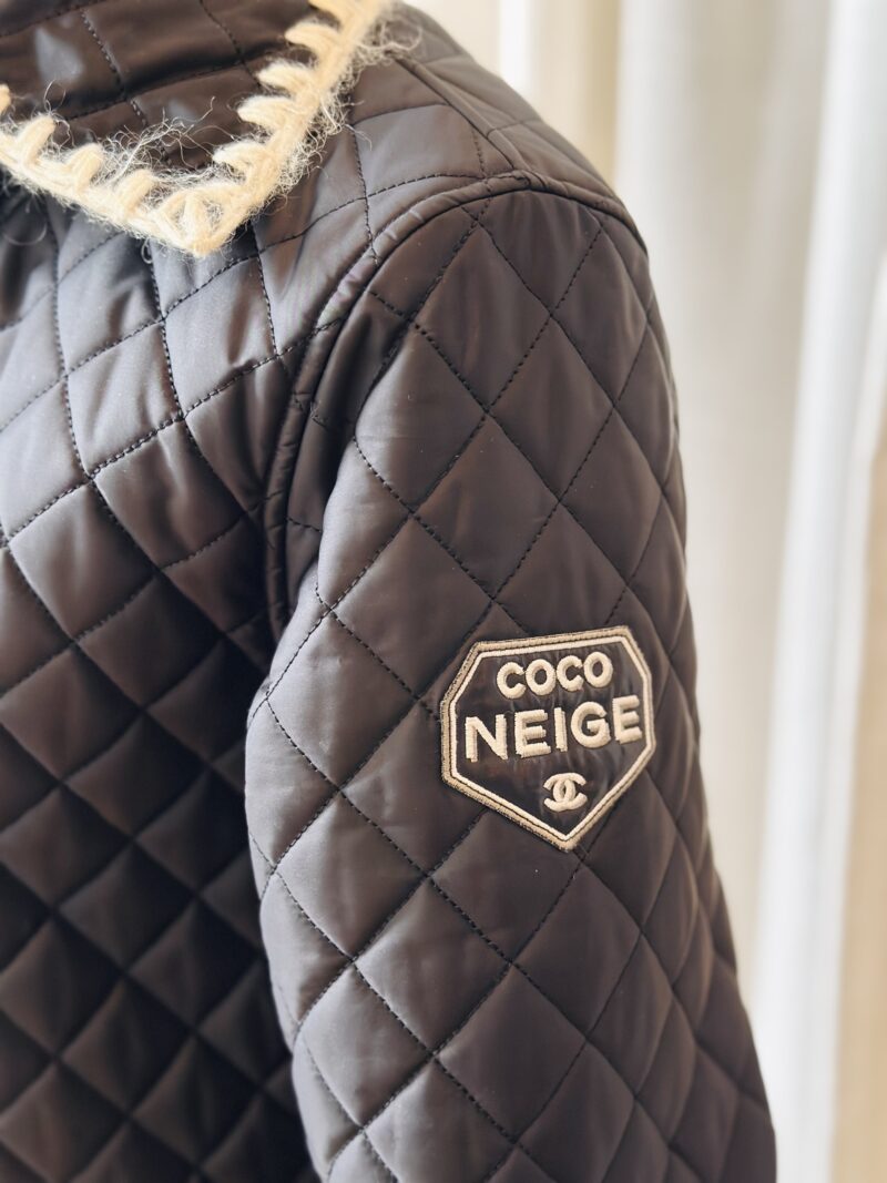 Chanel Coco Neige jacket - Image 2