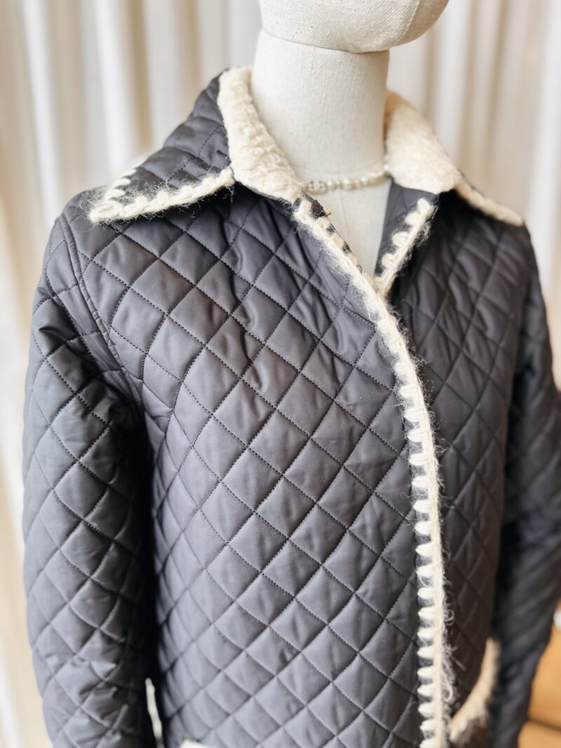Chanel Coco Neige jacket - Image 10