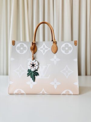 Louis Vuitton On The Go GM monogram