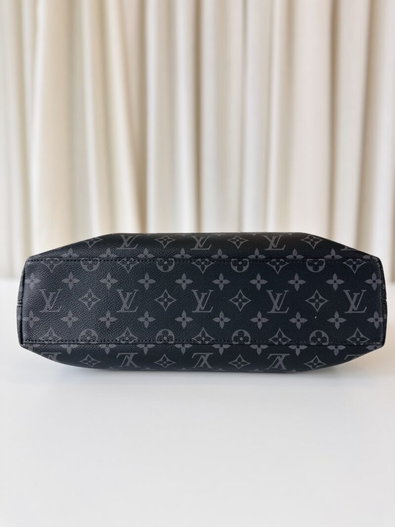 Louis Vuitton workbag - Image 8