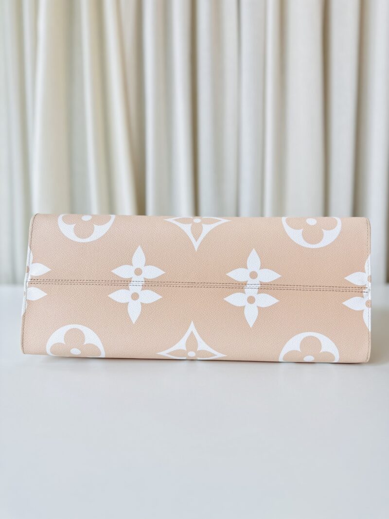 Louis Vuitton On The Go GM monogram - Image 9