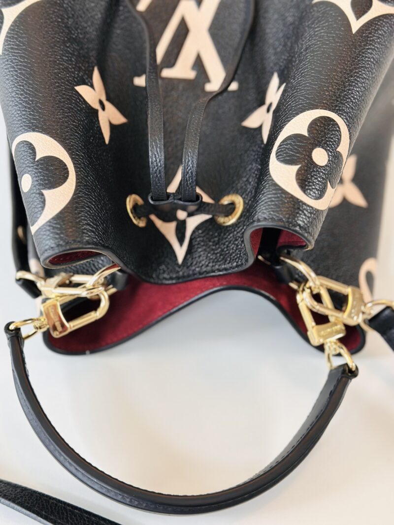 Louis Vuitton Neo Noé - Image 9