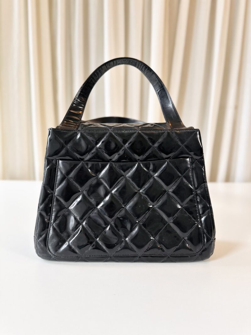 Chanel patent handbag - Image 4