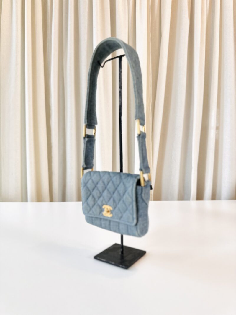 Rare Chanel denim shoulder bag - Image 2