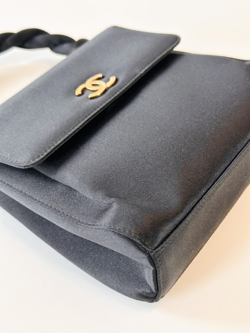 Chanel satin handbag - Image 4
