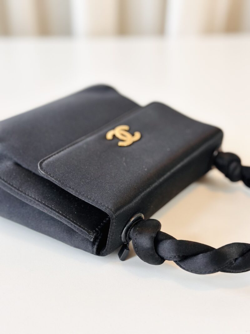 Chanel satin handbag - Image 5