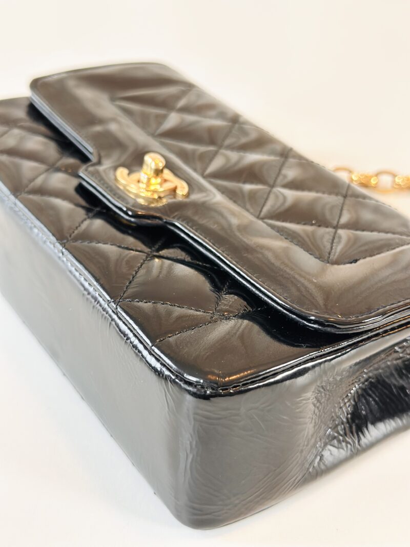 Chanel patent crossbody - Image 5