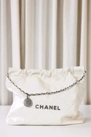 Chanel 22 white