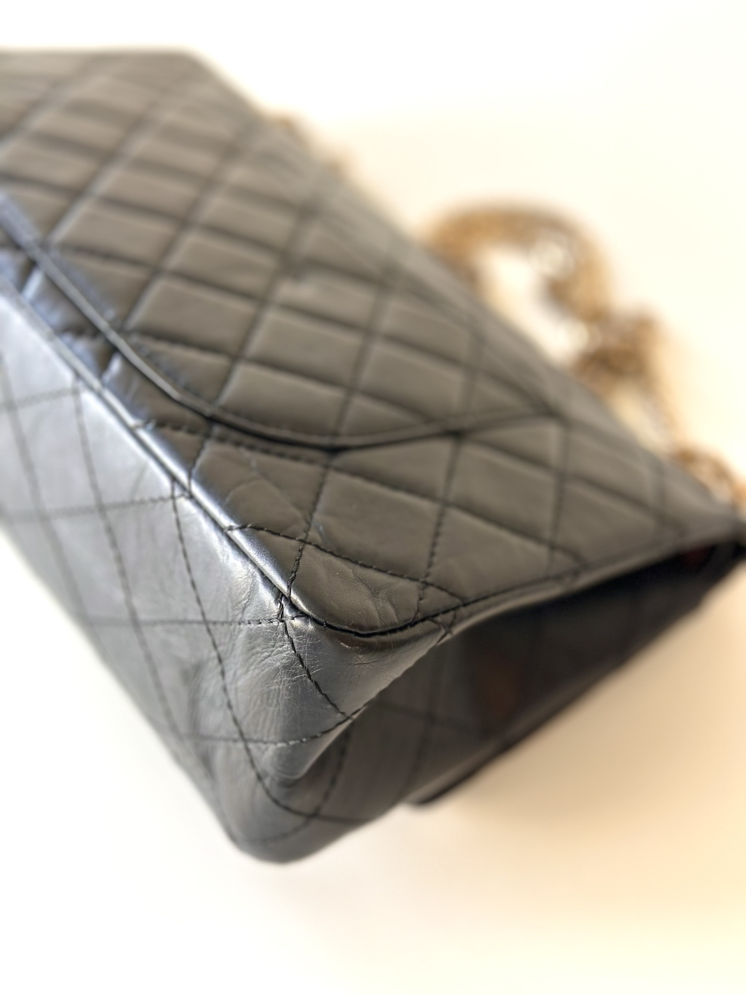 Chanel Jumbo Reissue - Image 9