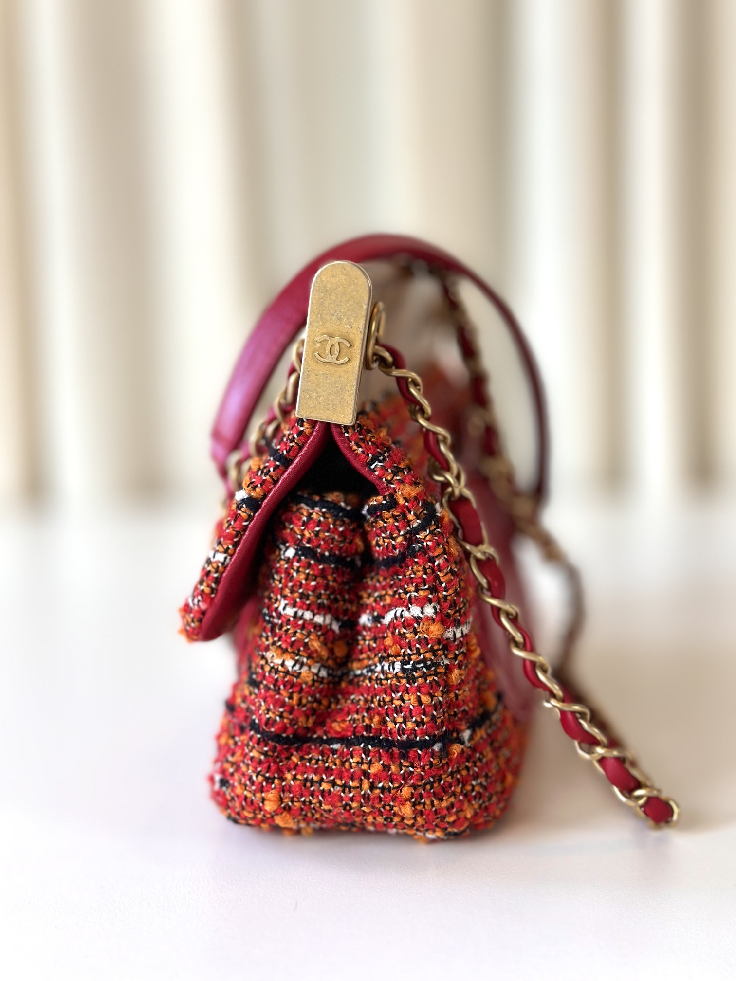 Rare Chanel 2018 Knock on wood tweed flap bag - Image 11