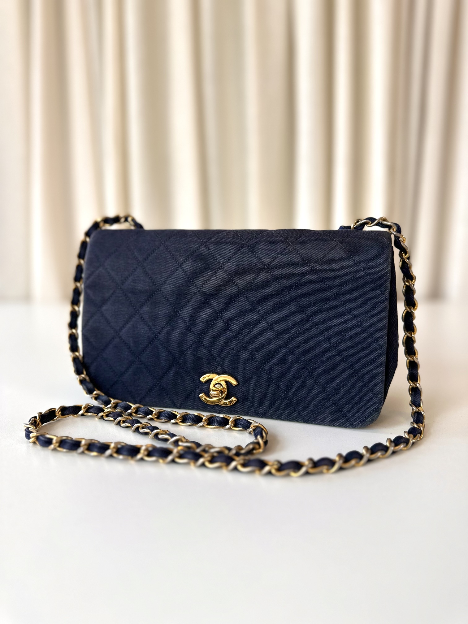 Chanel fabric full flap bag - Image 4