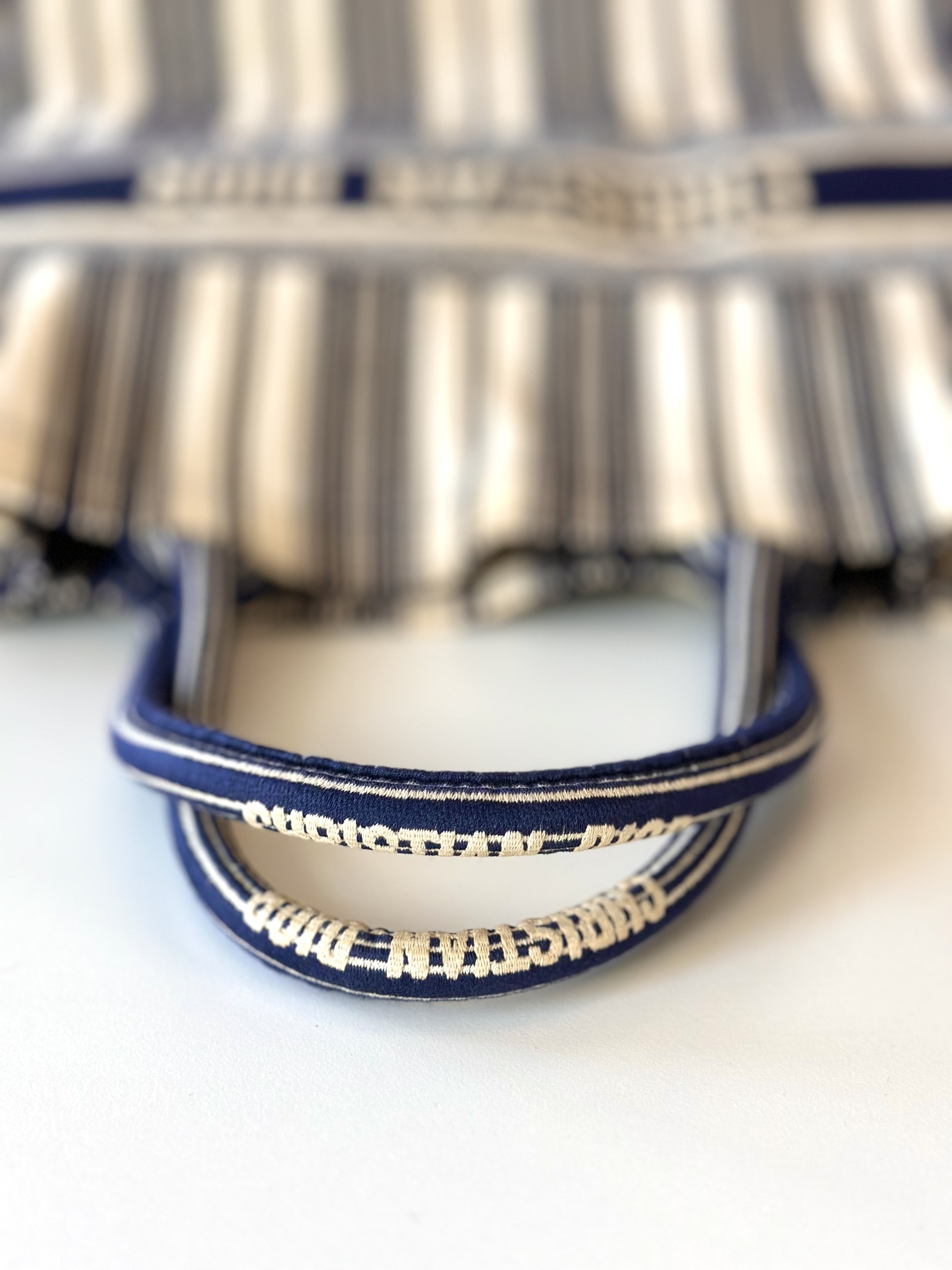 Dior booktote Navy white - Image 11