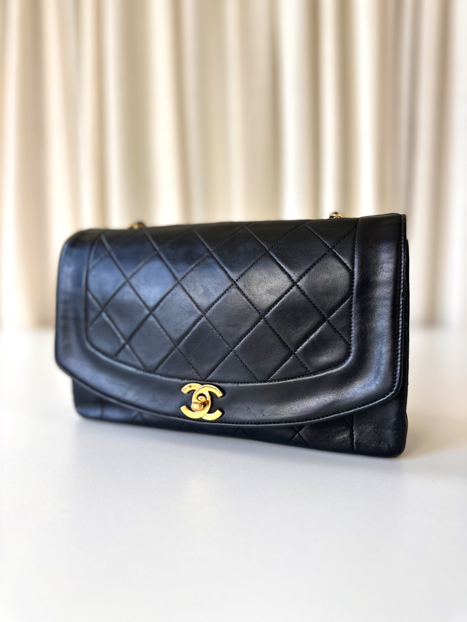Chanel Diana medium - Image 2