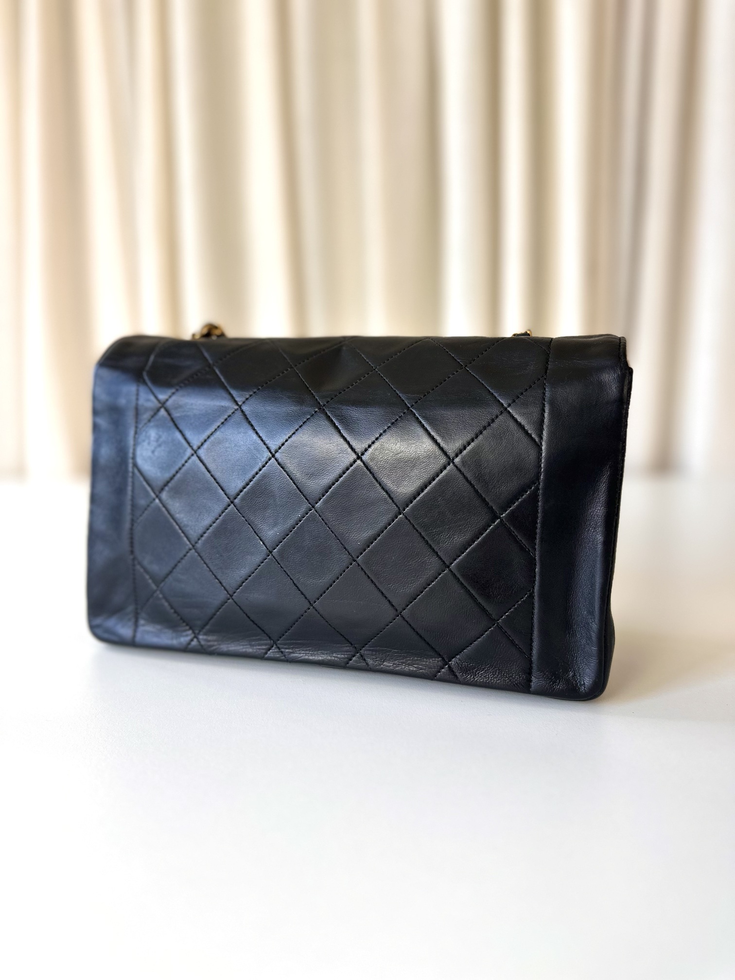 Chanel Diana medium - Image 5