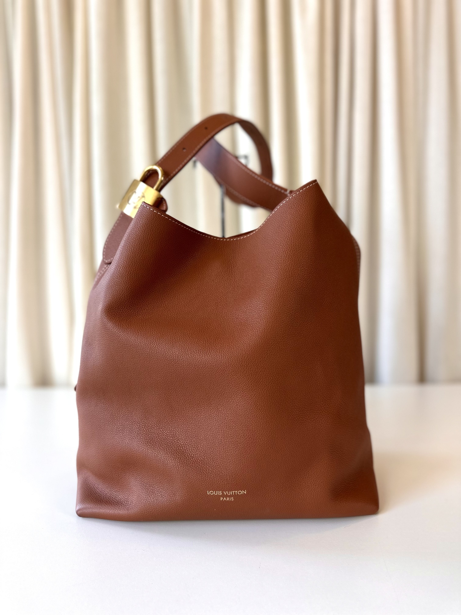 Louis Vuitton Low Key Hobo MM