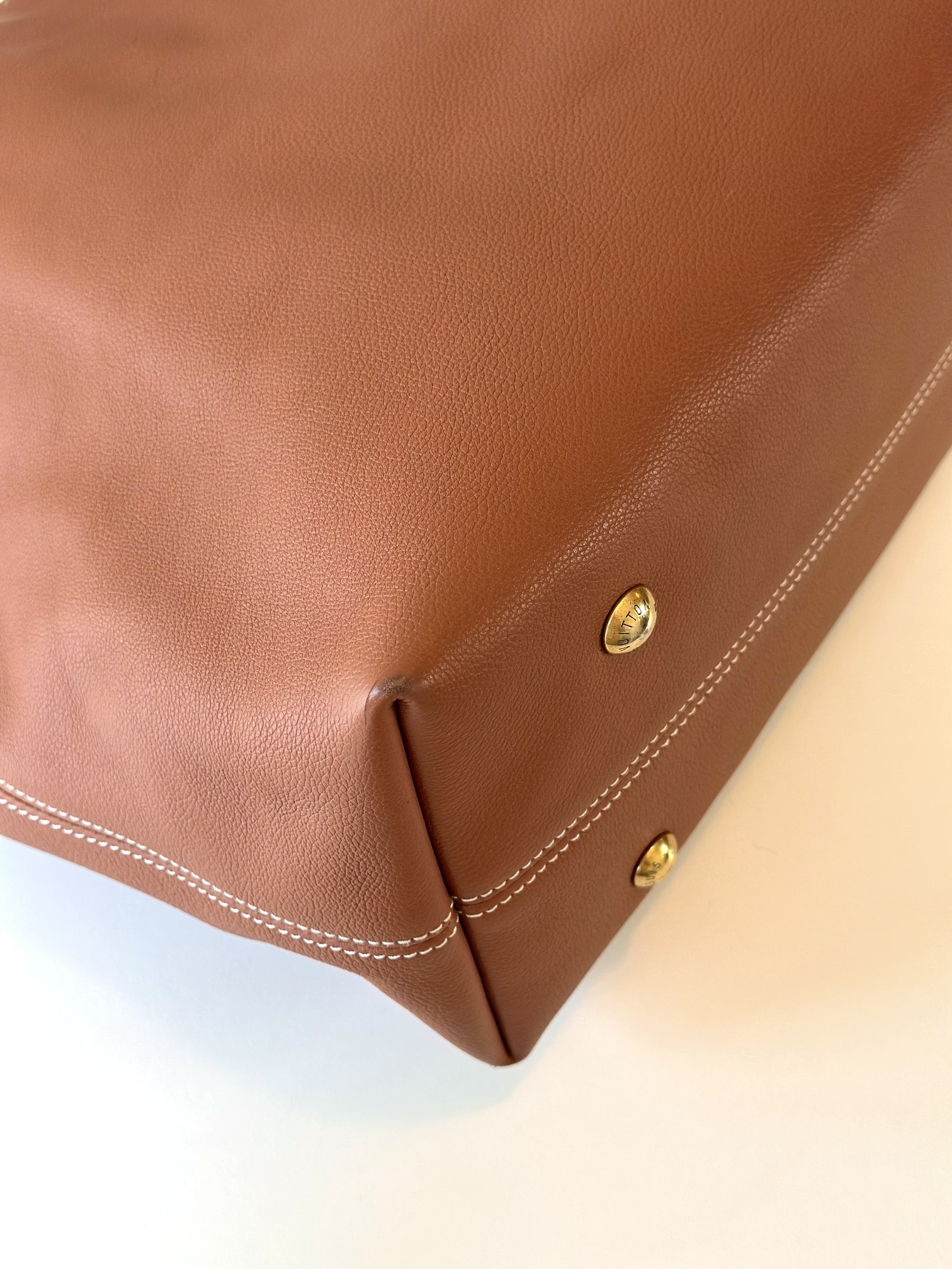 Louis Vuitton Low Key Hobo MM - Image 13