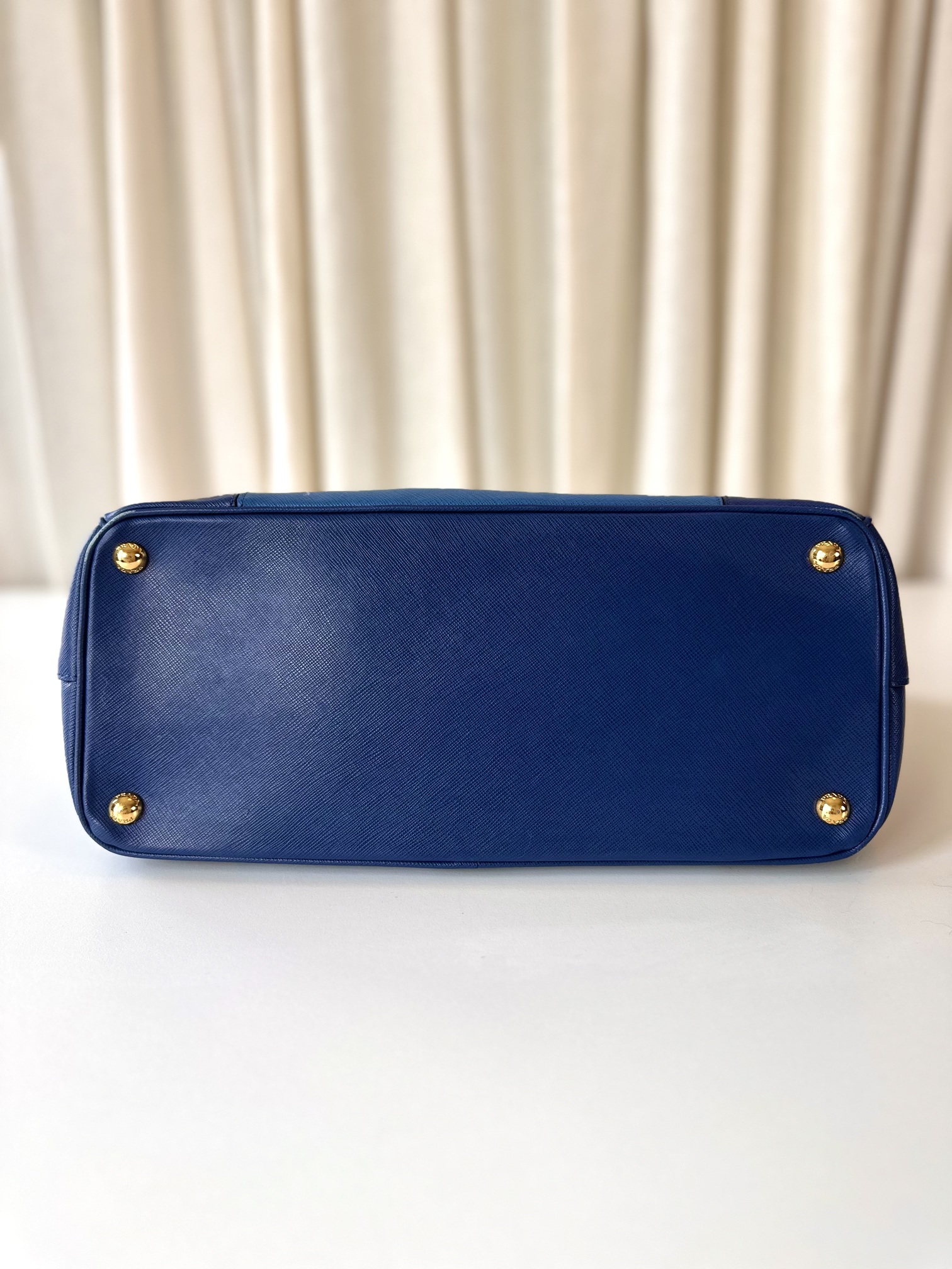 Prada Saffiano bag - Image 7