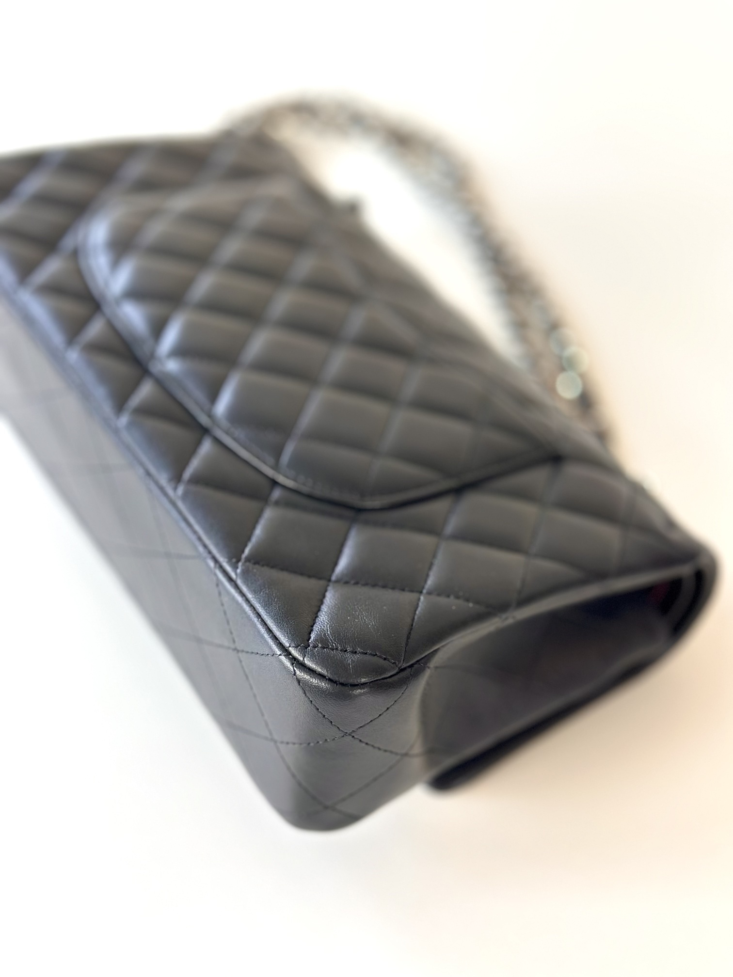 Chanel medium classic double flap bag - Image 8